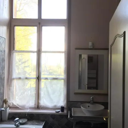 Large 6-bedroom On 3 Floors, In A Castle Near Honfleur * Saint-Sulpice-de-Grimbouville