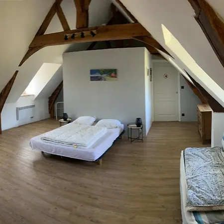 Large 6-bedroom On 3 Floors, In A Castle Near Honfleur *